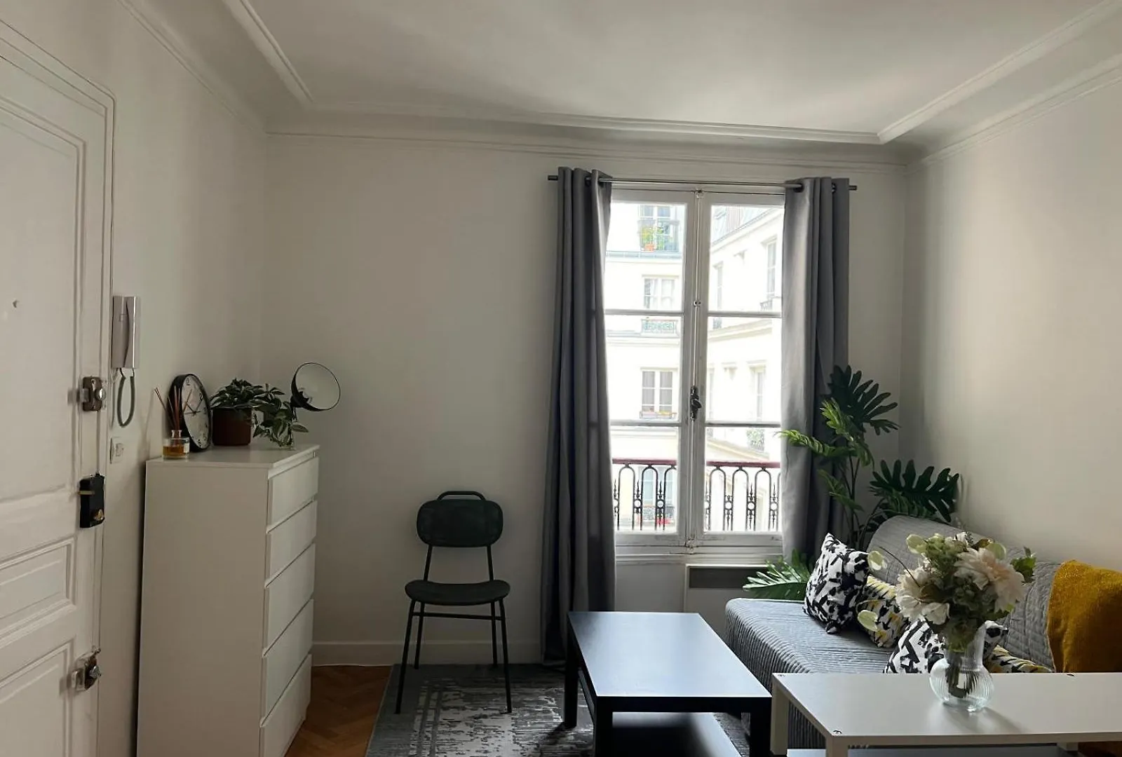 Charmant Appartement 9Eme Párizs